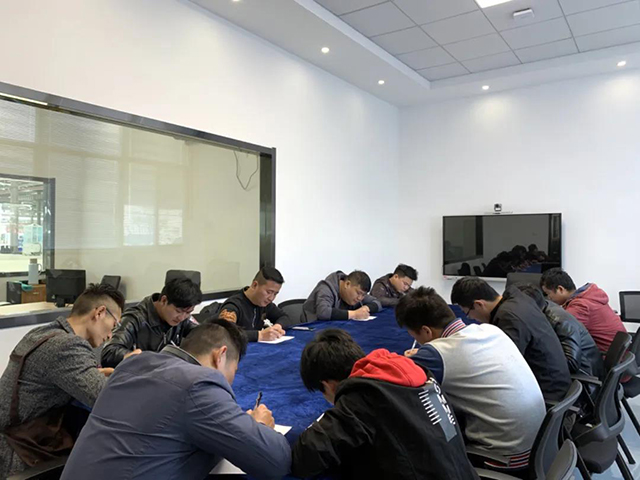 新員工入職考試圓滿收官